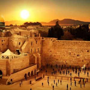 Vídeo mostra som de trombetas vindo do céu de Jerusalém