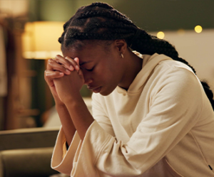 woman praying
