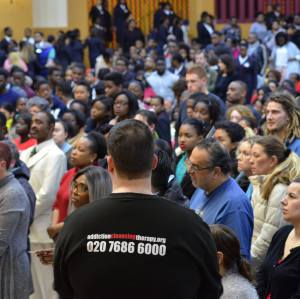 12377815_585356764963717_78608937050645197_o