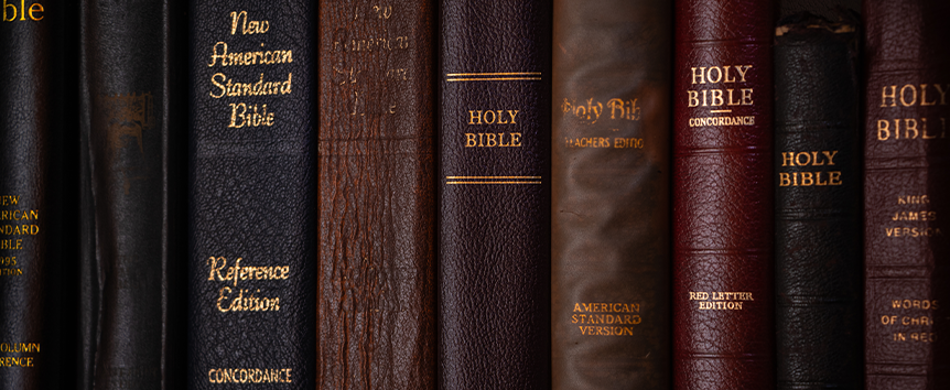 Vendas de Bíblias disparam e pessoas se voltam para o que está escrito