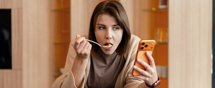 Comer Rápido Demais: Um Hábito Moderno que Pode Estar Prejudicando a Nossa Saúde