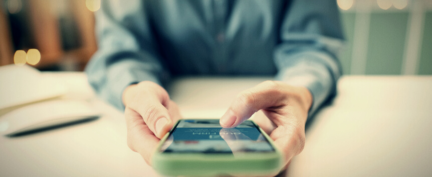 Navegar horas no celular pode afetar a saúde do seu cérebro