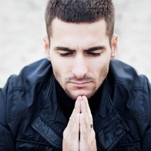 macedo-out