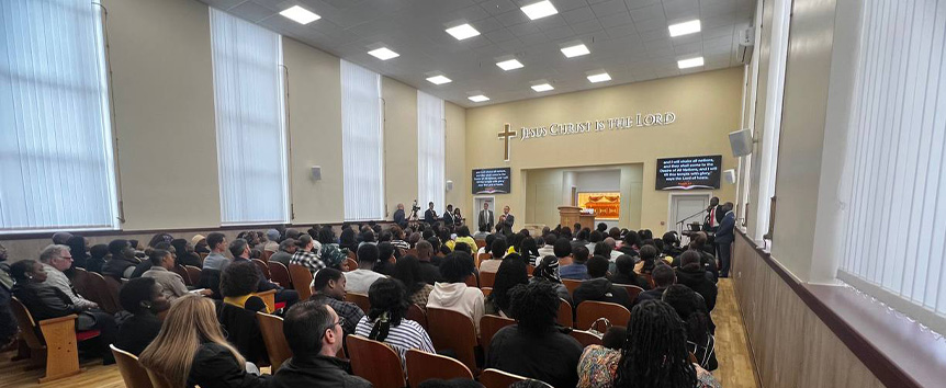 The Universal Church in Sheffield Opens Its Doors to a Brand-New Auditorium